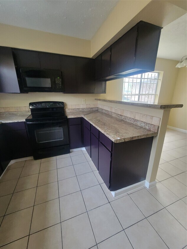 Building Photo - 19330 Cypress Bay Dr