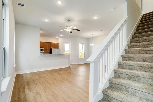 Building Photo - 4020 Cusco Ln