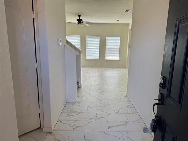 Building Photo - 1806 Douglas St