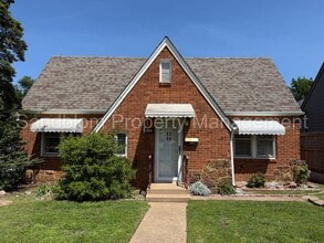 Building Photo - 3503 E 13th St