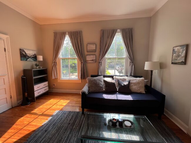 Foto del edificio - 243 Cleveland Ave