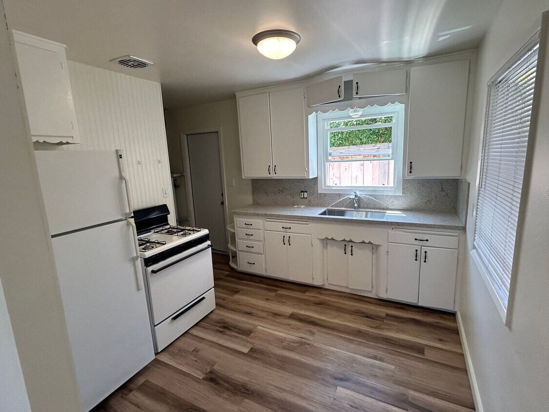 Foto principal - 1721-23 Thomas Avenue