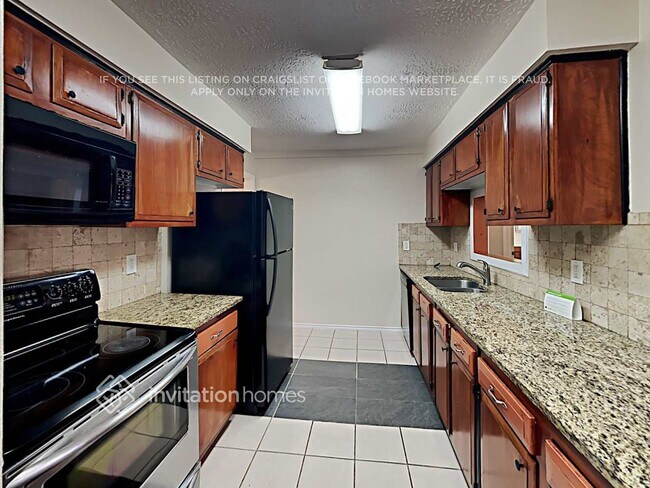 Foto del edificio - 16611 Blackhawk Blvd