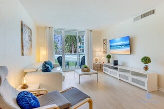 Building Photo - 3901 S Ocean Dr