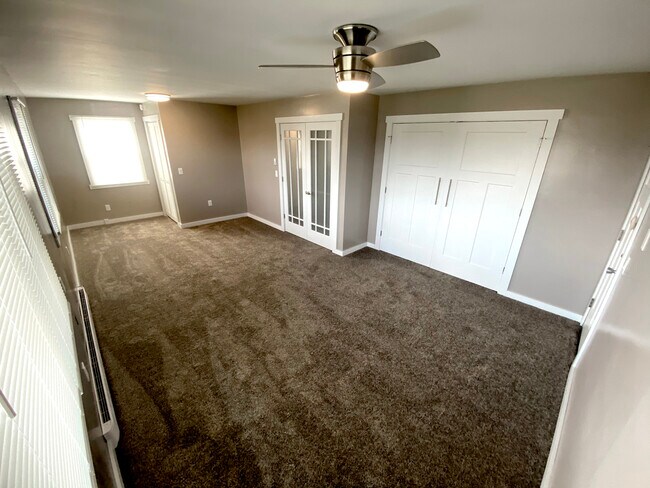 Vista del dormitorio 2 - 150 Briar Ln