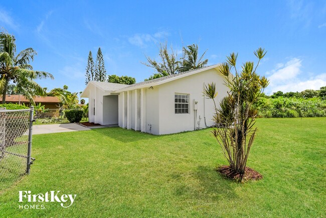 Foto del edificio - 16905 SW 106th Ct