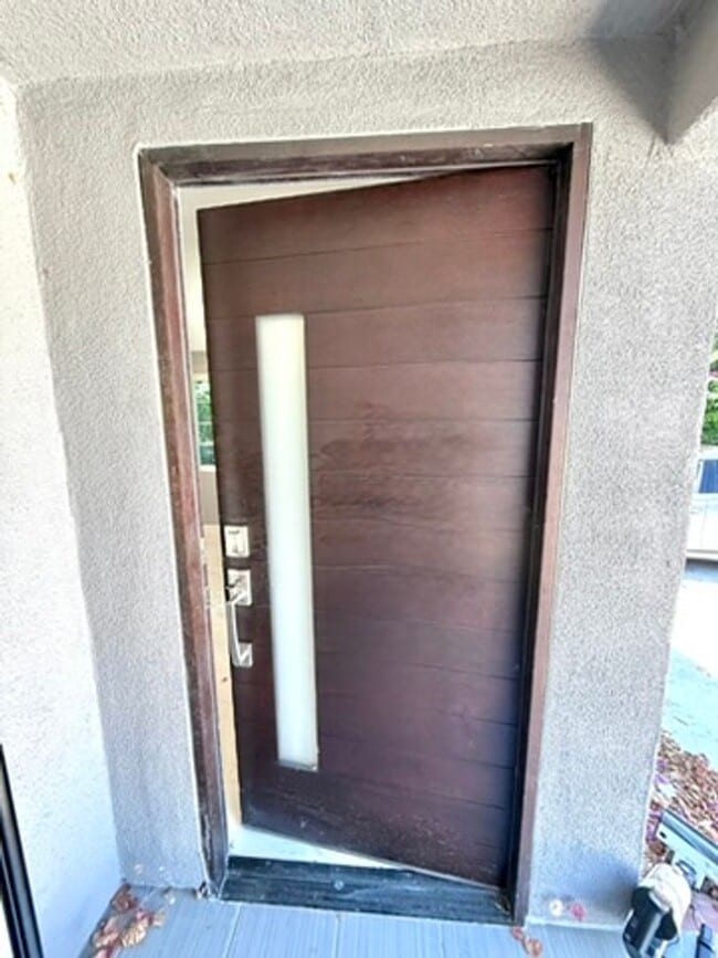Building Photo - 17112 Ceredo Pl