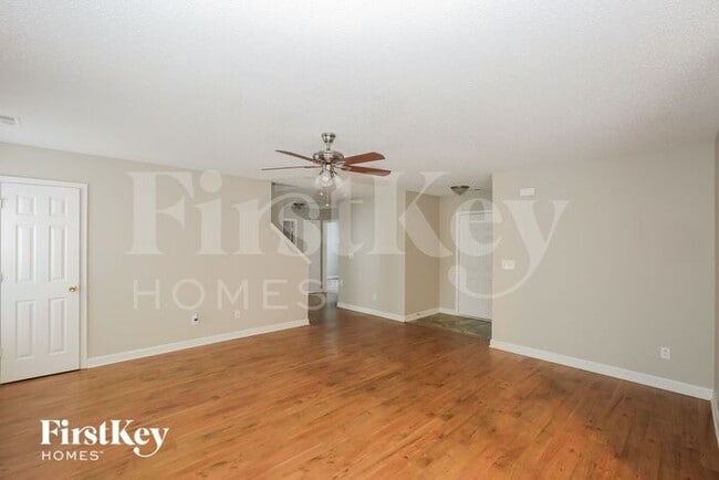 Building Photo - 11114 Palestrina Rd