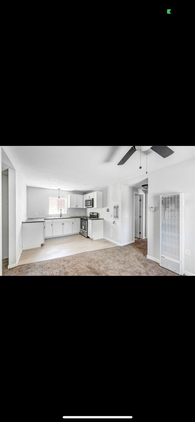 Building Photo - 554 Roberds Ave N