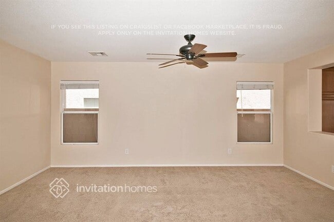 Building Photo - 553 Port Talbot Ave