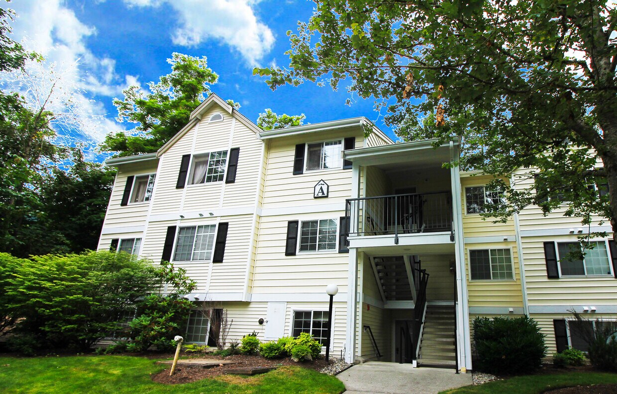 580 Front St S, Issaquah, WA 98027 Condo for Rent in Issaquah, WA