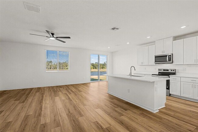 Foto del edificio - 7612 Satterfield Ter