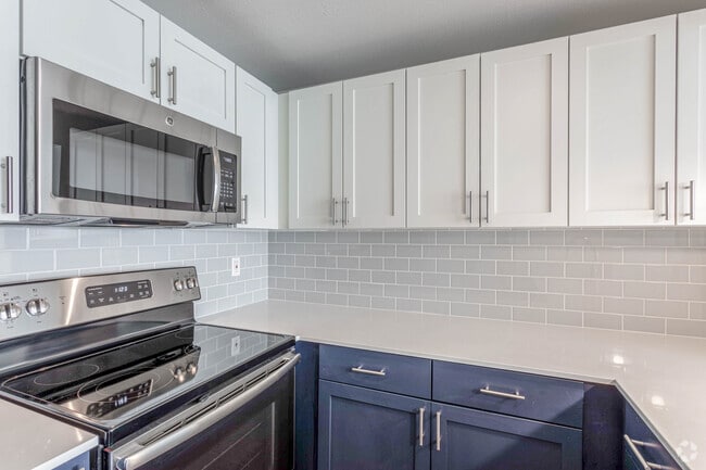 Unit 408 - Galer - 2BR, 1BA - 861 SF - The Eden SW