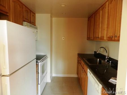Building Photo - 311 Chateau Rive