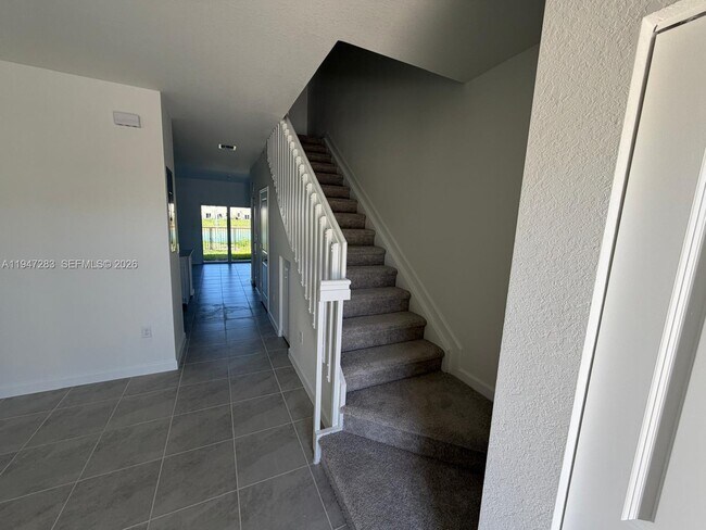 Foto del edificio - 2732 SE 26th Ave