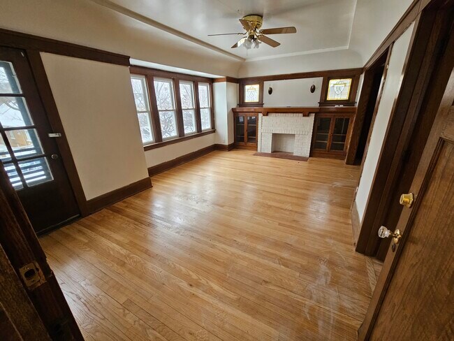 Foto del edificio - 2629-2631 N 50 St