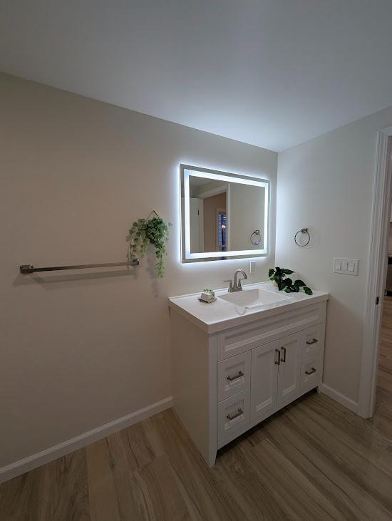 Building Photo - 109 Alcott Rd