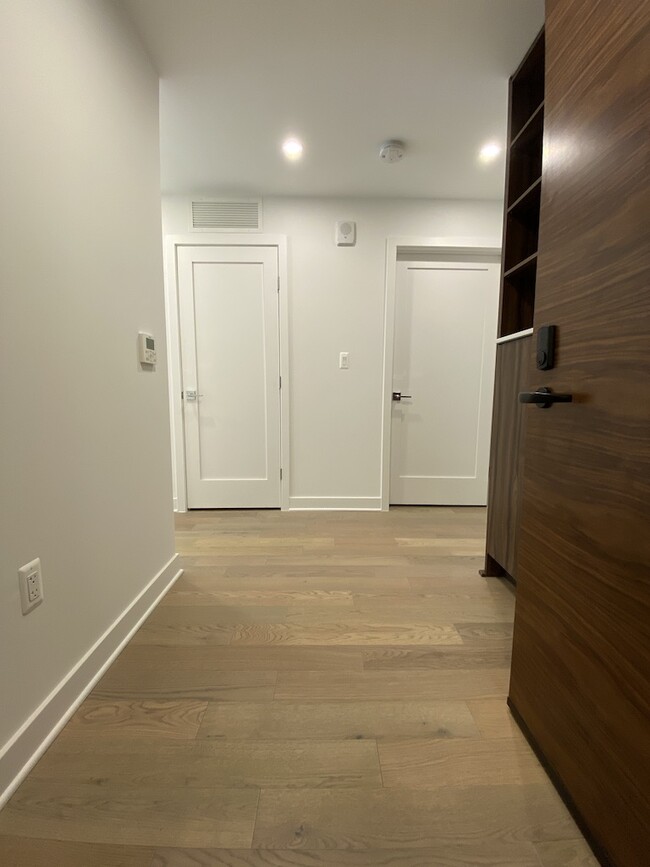 Entryway - 37 L St SE