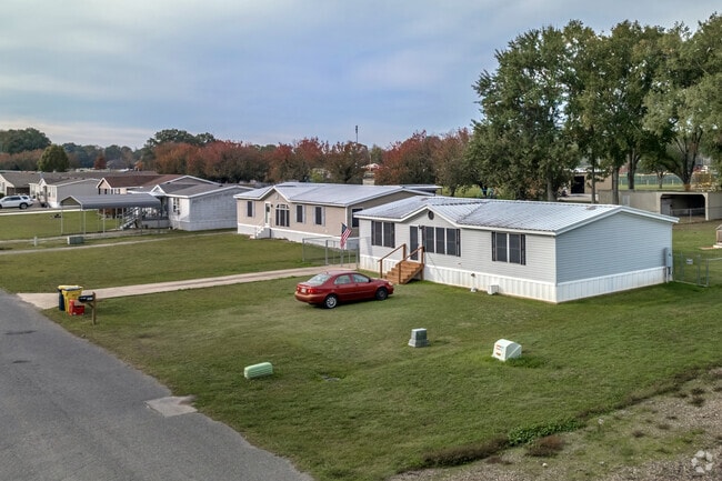 Carencro is an established neighborhood with most of the homes being built in the 1980s.
