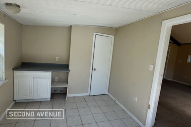 Building Photo - 11 Luau Dr