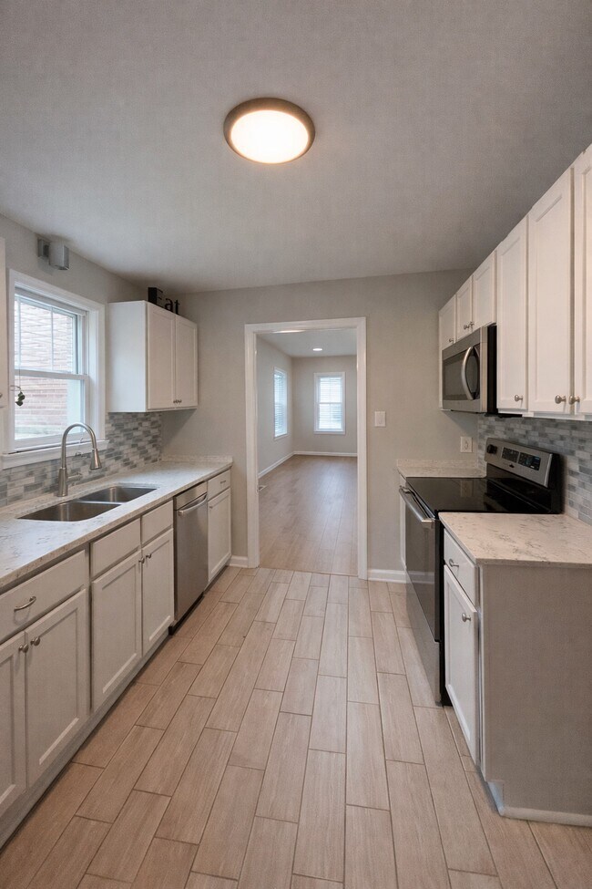 Foto del edificio - 117 Jennifer Ln SW