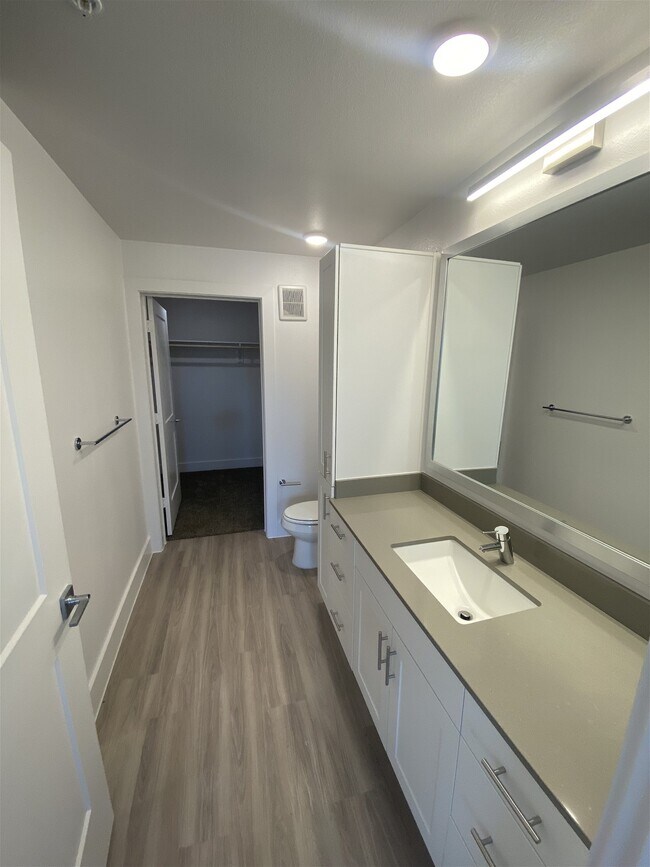 Foto del edificio - 201 W Bufford St