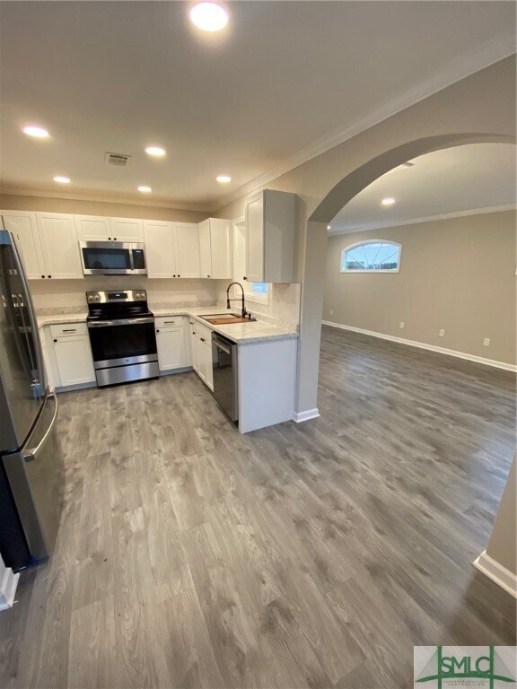 Building Photo - 507 Collingwood Dr