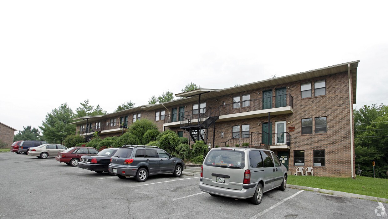 316 Club Dr. - 316 Club Dr