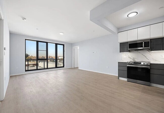 Foto del edificio - 2654 E 18th St