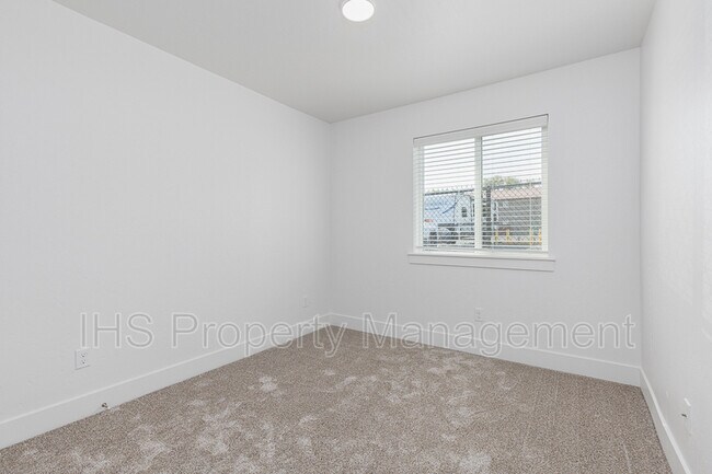 Foto del edificio - 450 S 40th Ave