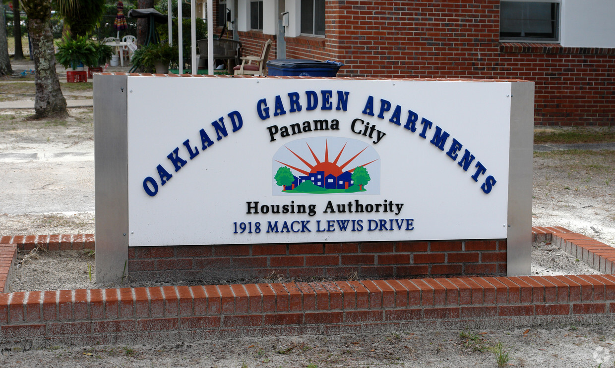 Leasing Office - Oakland Garden Apartments