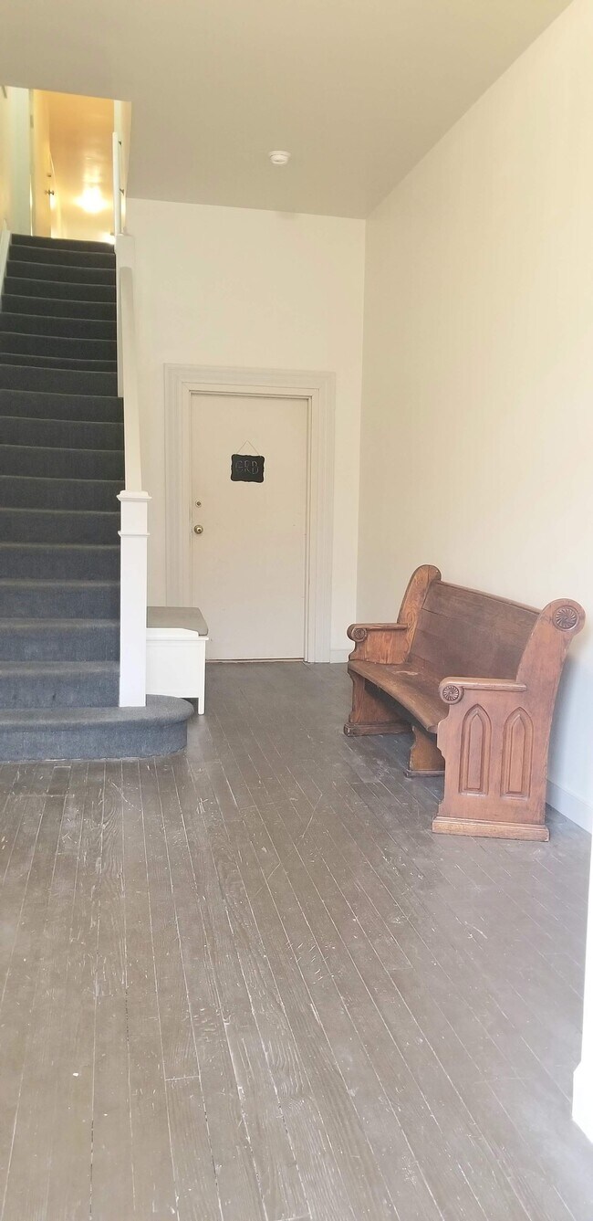 Building Photo - 2036 W Grace St