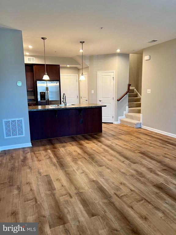 Foto del edificio - 6508 Walcott Ln