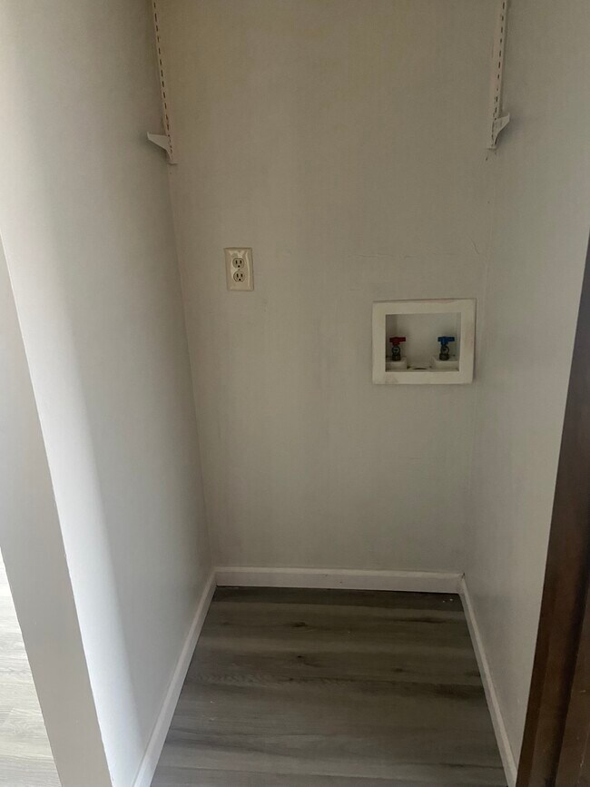 Building Photo - 1463 Arrowhead Trl