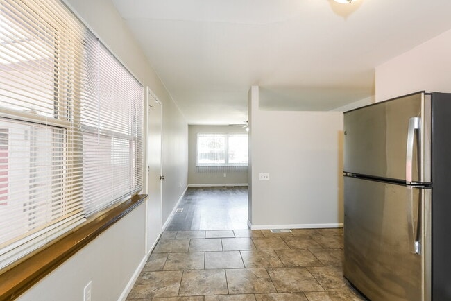 Building Photo - 3 Santa Anita Ct