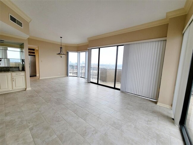 Foto del edificio - 3350 McCue Rd