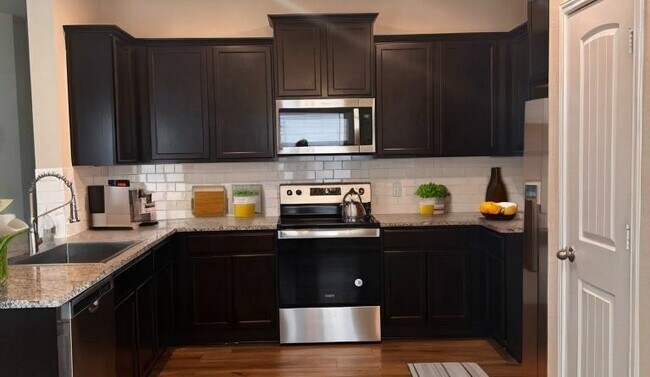 Foto del edificio - 172 Onna St