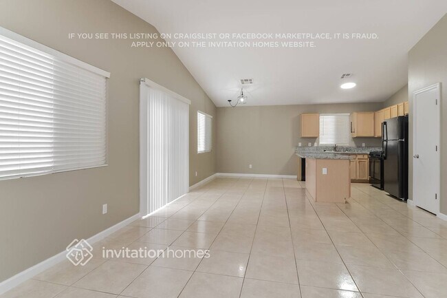 Foto del edificio - 1054 Whispering Birch Ave