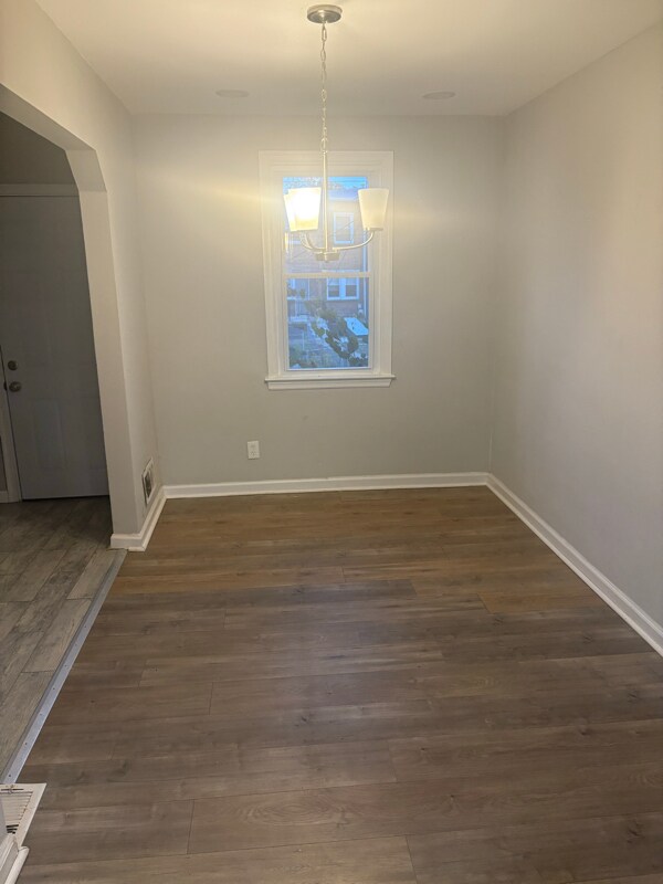 Foto del edificio - 3611 W Lexington St