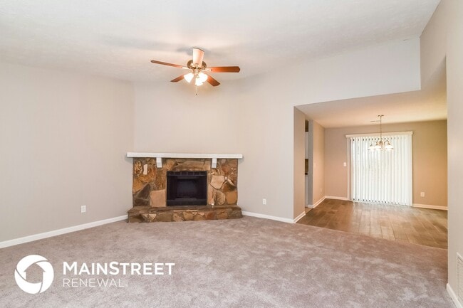 Building Photo - 6037 Maryjo Ln