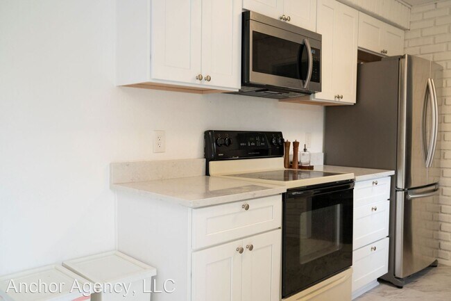 Building Photo - 3 br, 2 bath House - 20422 120th Ave SE