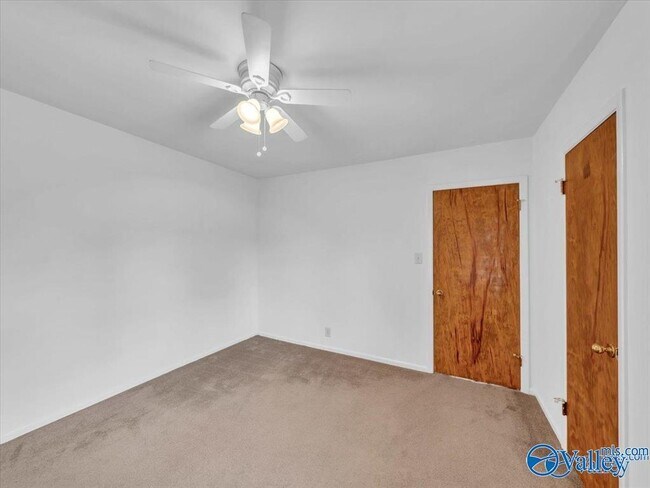 Foto del edificio - 422 Karter St NW