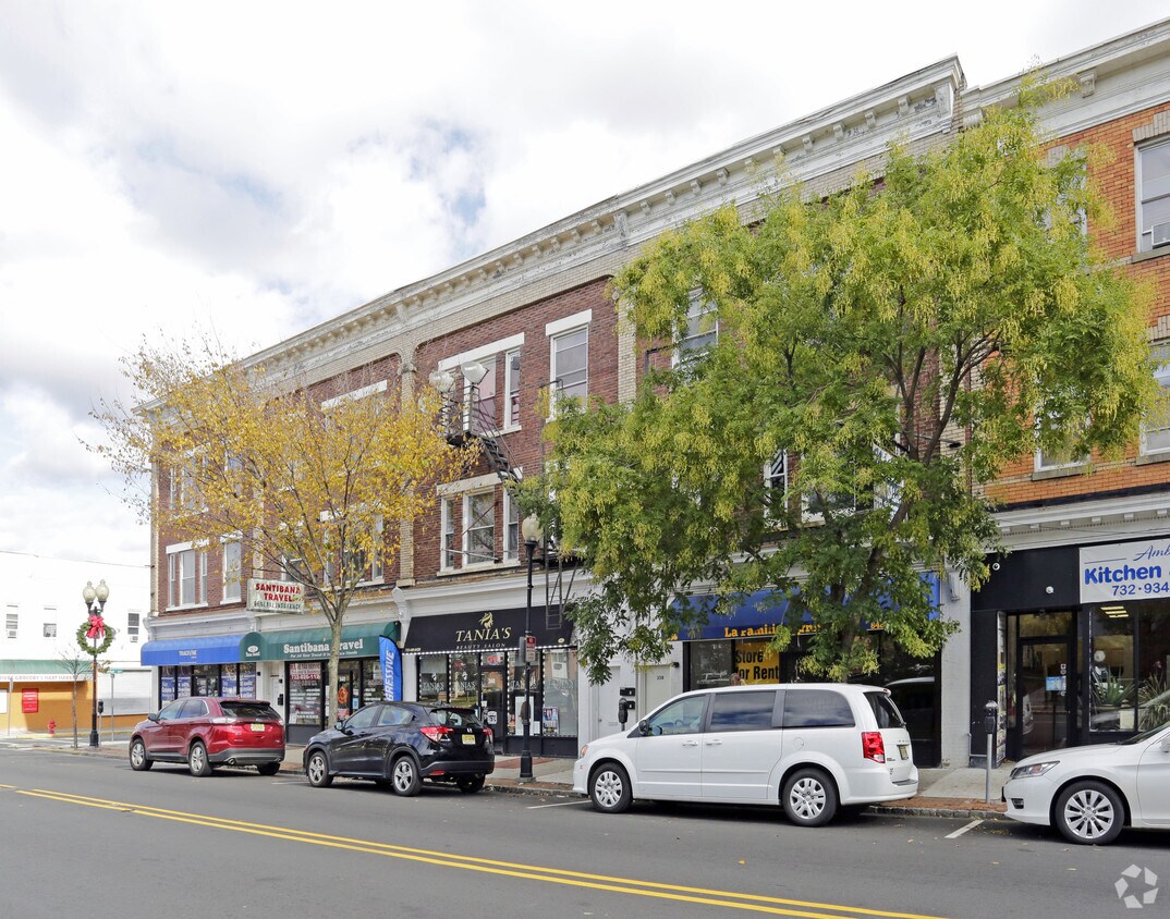 Building Photo - 362 State St