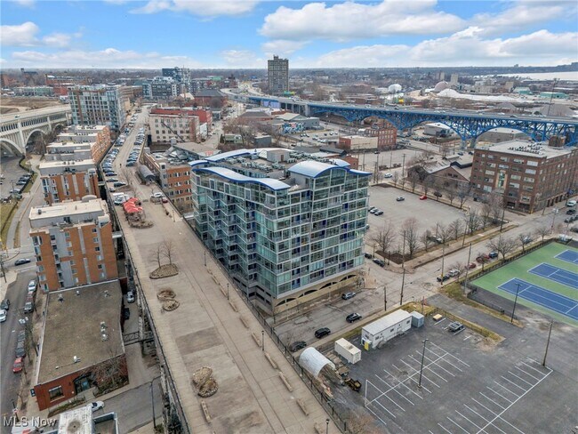 Foto del edificio - 1237 Washington Ave