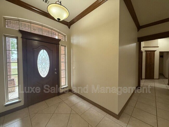 Foto del edificio - 286 Hillside Dr