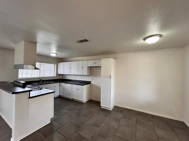 Building Photo - 3622 Gray Dr