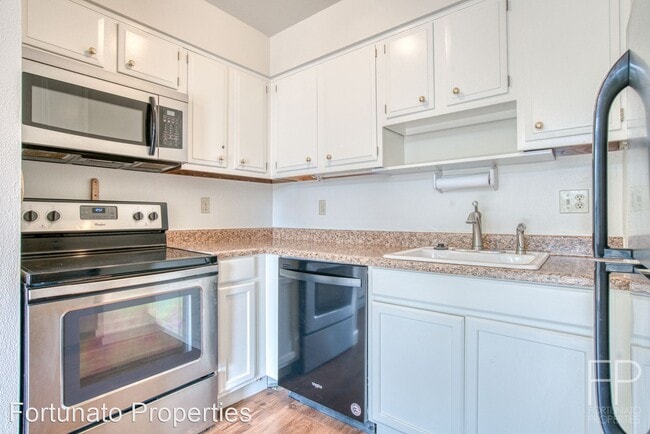 Building Photo - 2 br, 2 bath House - 166 S Fuller Placer  ...