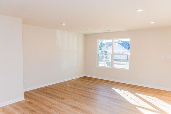 Foto del edificio - 4 Bedroom Home in Waynesboro