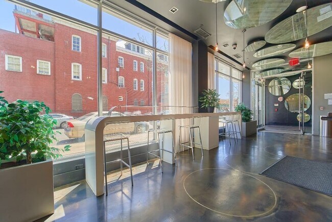 Foto del edificio - Luxury One Bedroom in Bushwick