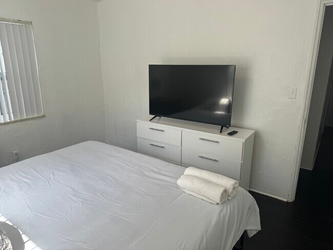 Foto del edificio - 1010 N 17th Ave